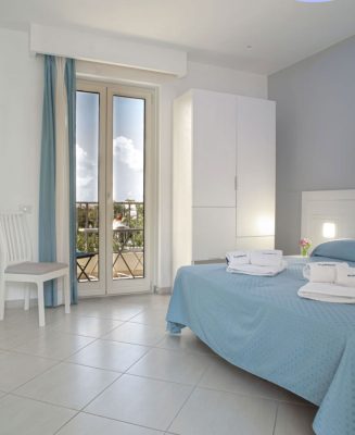 LaPizzuta_Tropea_Camera_Superior_1